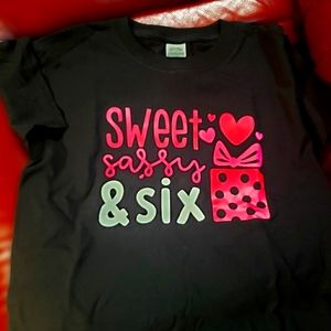 Girls Sweet Sassy & Six Birthday Tee Sz S 6-8